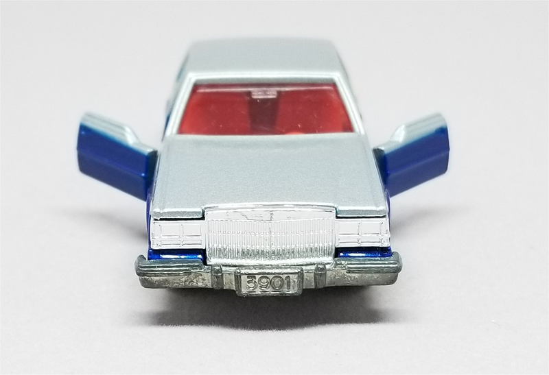 Illustration for article titled Radcast 2018: Tomica Cadillac Seville